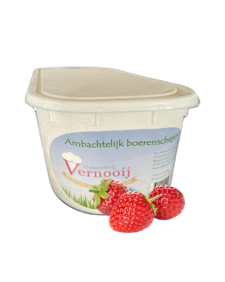 Aardbeien ijs, bak 5 liter, IJsboerderij Vernooij (1x_5_liter_aardbei_ijs)